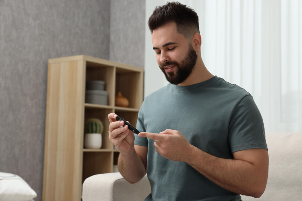 when is the best time to check your blood sugar​